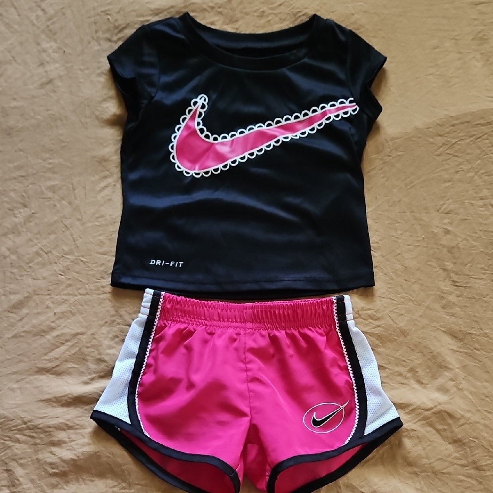 Nike Black and Pink Dri-Fit Set